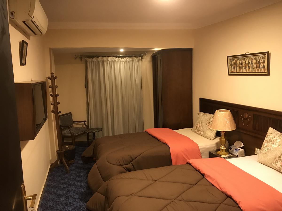 3 Pyramids View Inn Giza Екстериор снимка